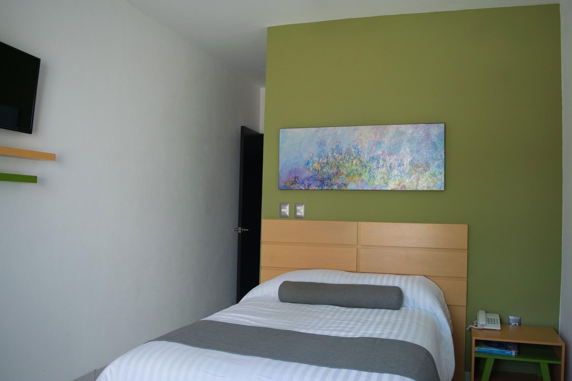 Hotel Mexico Inn Express Salamanca Bagian luar foto